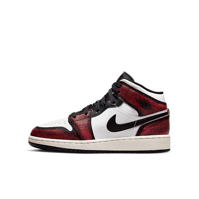 Кецове и обувки Jordan Air Jordan 1 Mid SE "Wear-Away" GS Червено | FB0568-006, 0