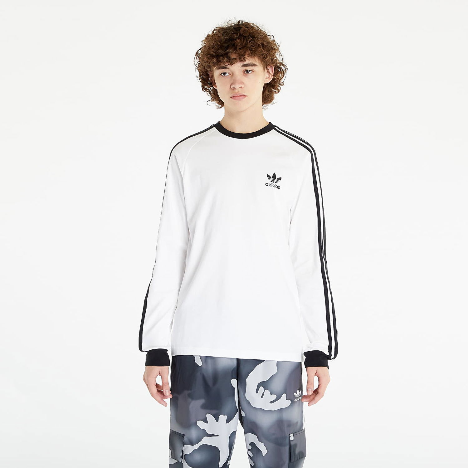 Тениска adidas Originals 3-Stripes Long Sleeve Tee Бяло | IA4879, 0