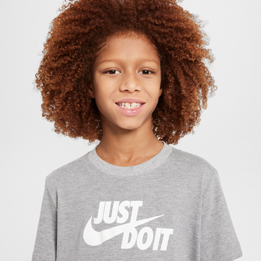 Тениска Nike Nike Sportswear Older Kids' T-Shirt Сиво | HM5844-063, 2