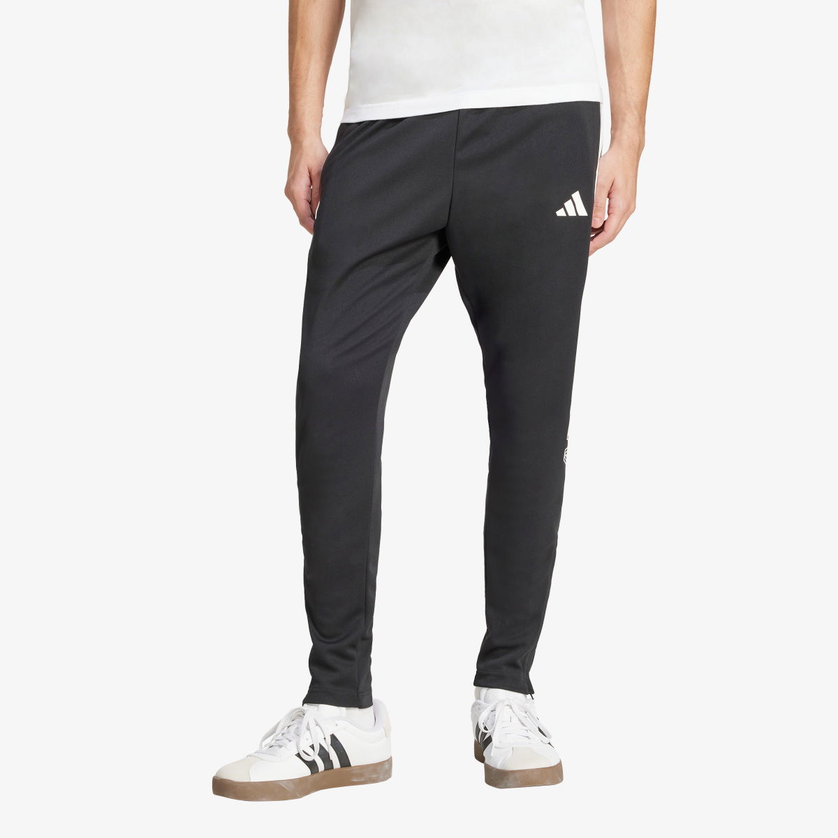 Спортни панталони adidas Originals TIRO Training Pants Черно | JC9412, 1