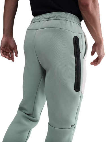Спортни панталони Nike Nike Tech Fleece Sweatpants Зелено | hv0959-020, 2