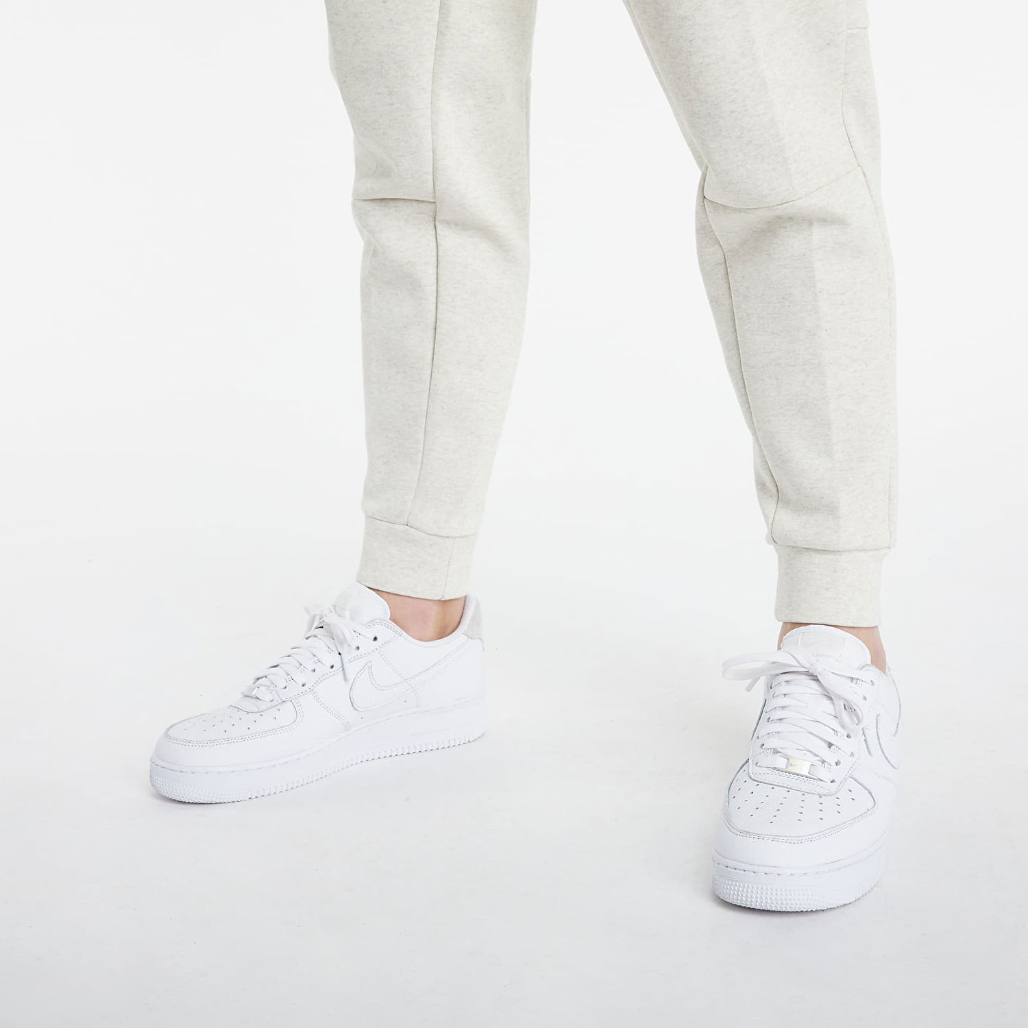 Спортни панталони Nike Tech Fleece Pants Бяло | DA0400-100, 1