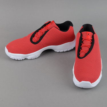 Кецове и обувки Jordan Jordan Future Low Червено | 718948-600, 2