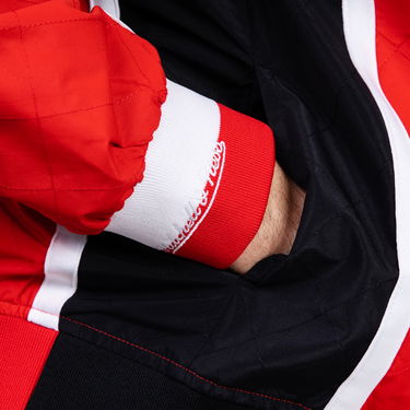 Яке бомбър Mitchell & Ness 75th Anniversary Warm Up Jacket Chicago Bulls Червено | OJBF1201-CBUYYPPPRED1, 1