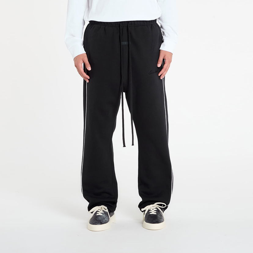 Спортни панталони Fear of God Fear of God Essentials Relaxed Sweatpants with Piping Черно | 130SP258060F-378