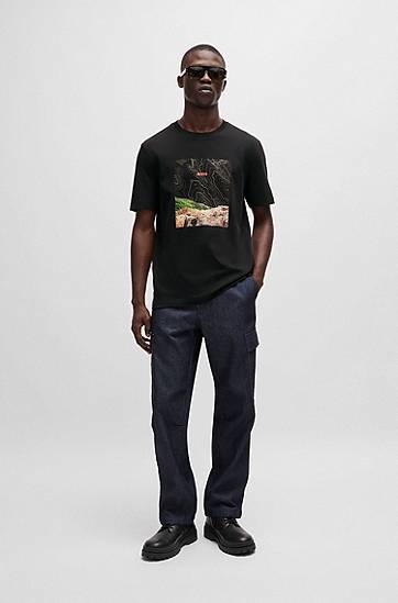 Тениска BOSS BOSS Cotton-Jersey Tee with Topographic Landscape Print Черно | 50522902, 1