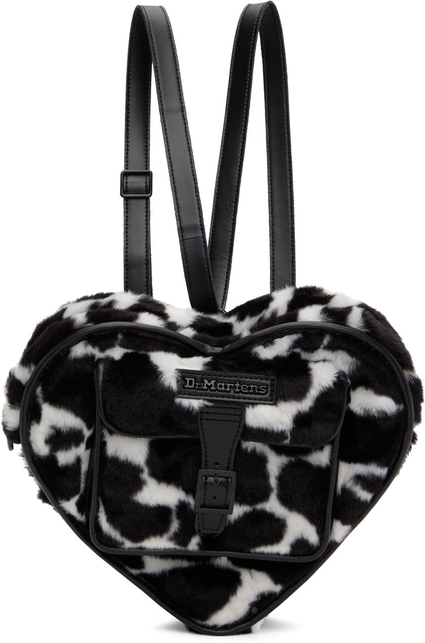 Раница Dr. Martens Faux-Fur Heart Backpack Черно | AD015002, 0