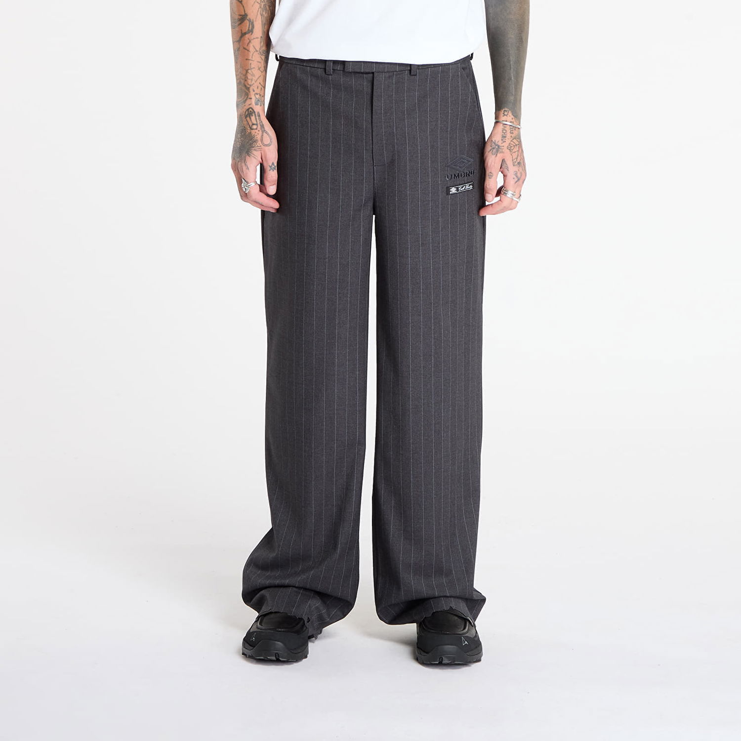 Панталони Umbro Formal Pinstriped Wide-Leg Pants Сиво | UBMW0337FA212 GRY0003, 0