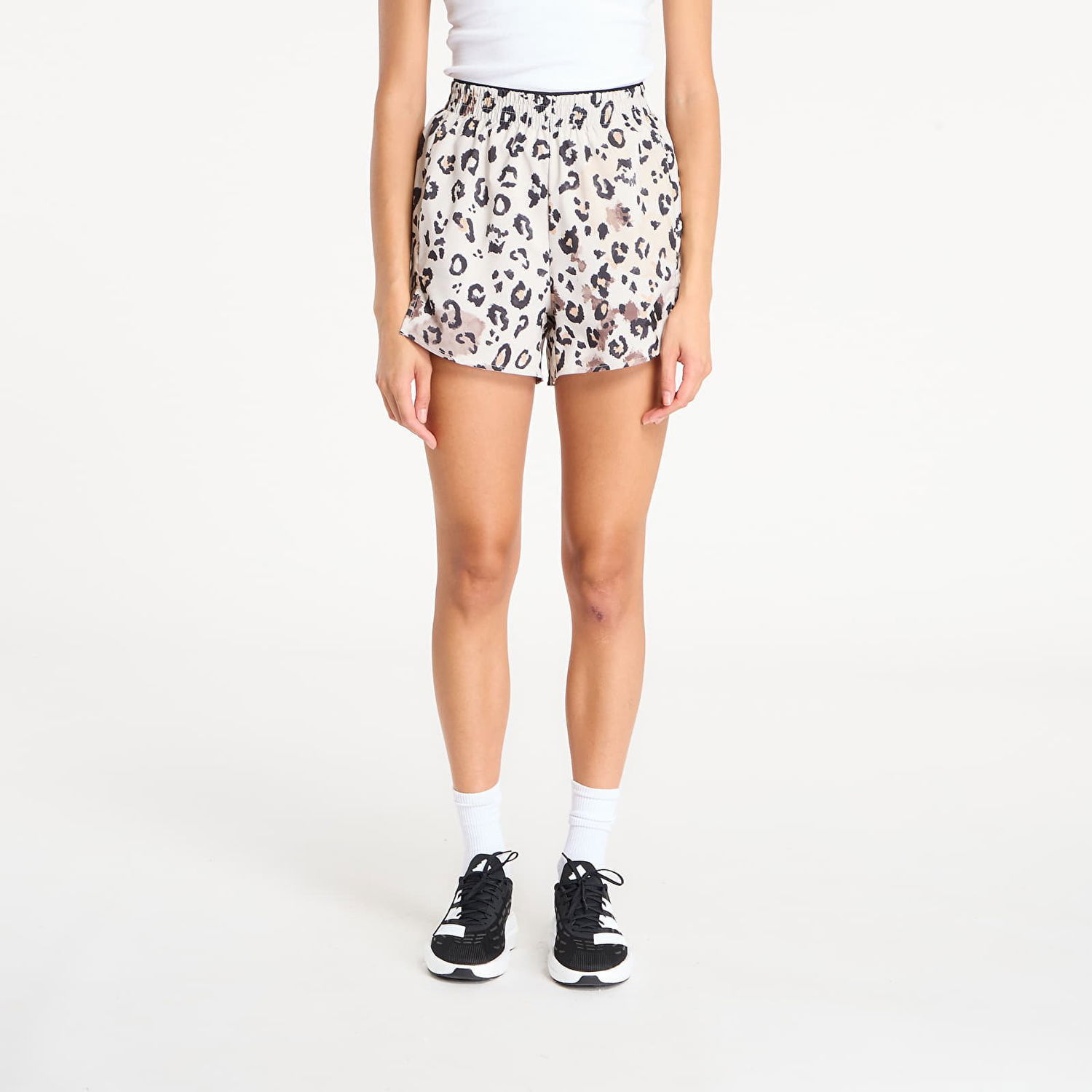 Къси панталони adidas Performance adidas Workout Essentials Woven Print Shorts Бежово | JY4593, 0
