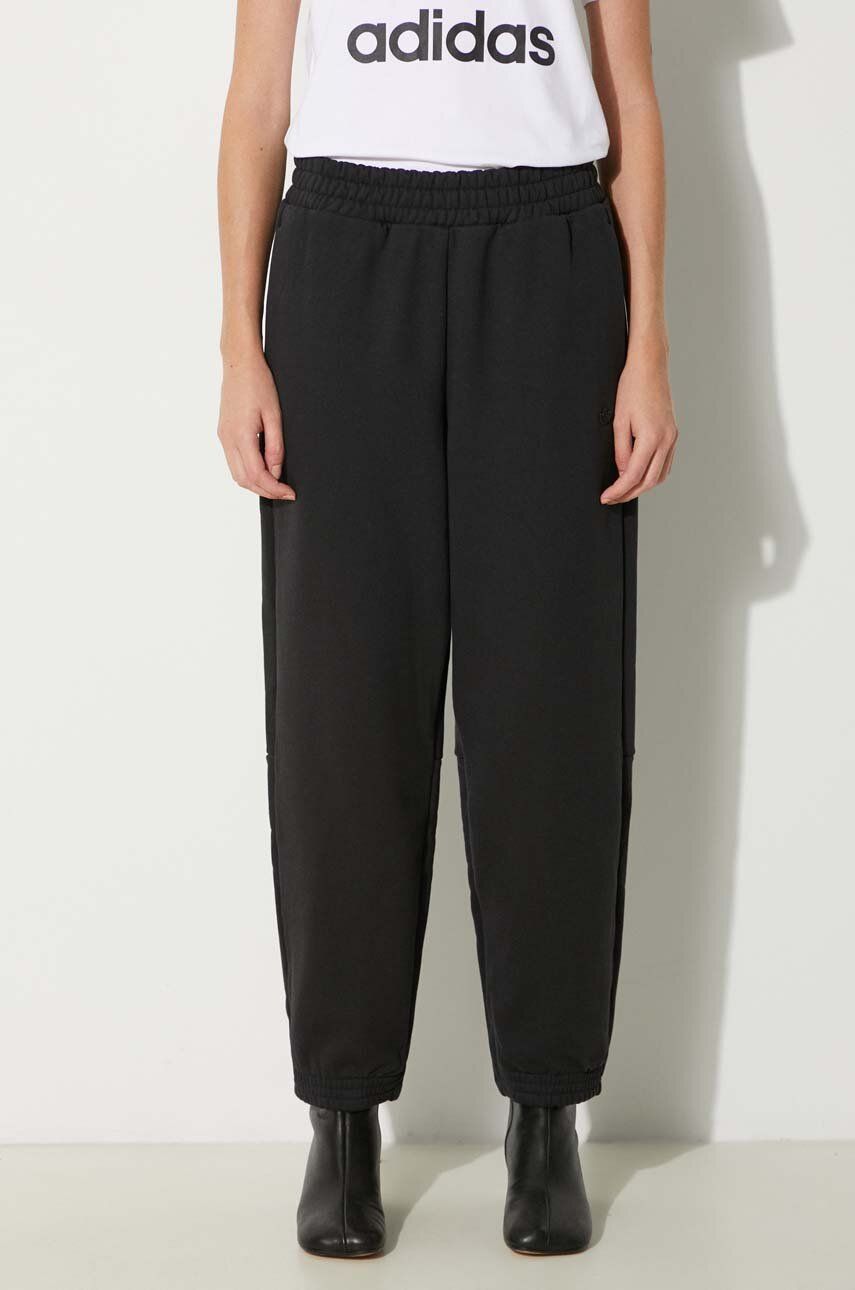 Спортни панталони adidas Originals Sweatpants Черно | IB7329, 0