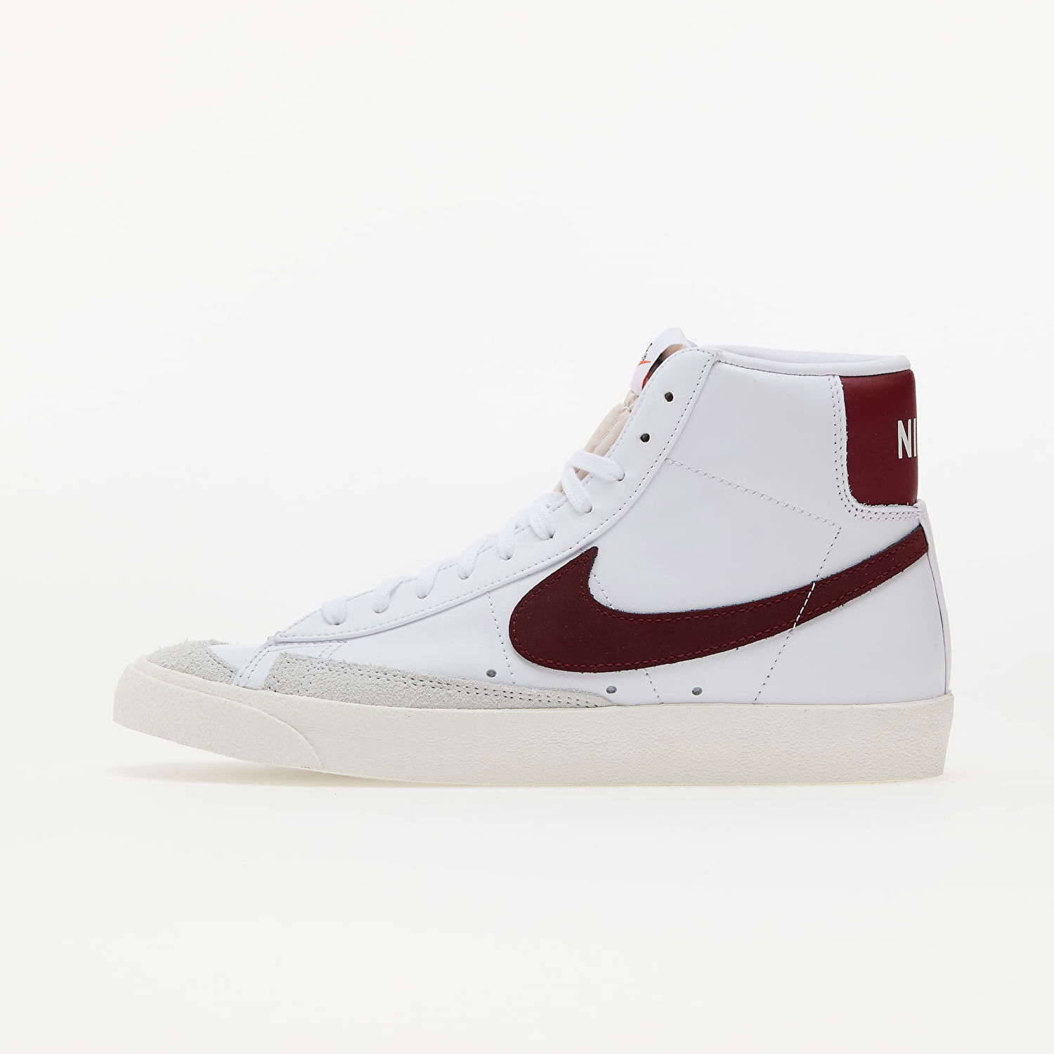 Кецове и обувки Nike Blazer Mid '77 Бяло | BQ6806-111, 0