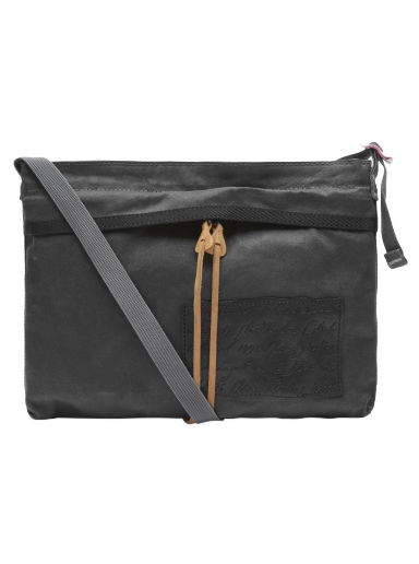 Чанта през рамо Acne Studios Andemer Wax Cross Body Bag Сиво | C10181-AMA