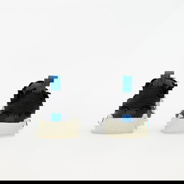 Кецове и обувки adidas Originals NMD_R1 Сиво | FY3685, 3