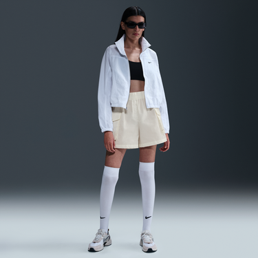 Ветровка Nike Sportswear Essential Woven High-Waisted Cargo Shorts Бяло | HM6982-133, 4