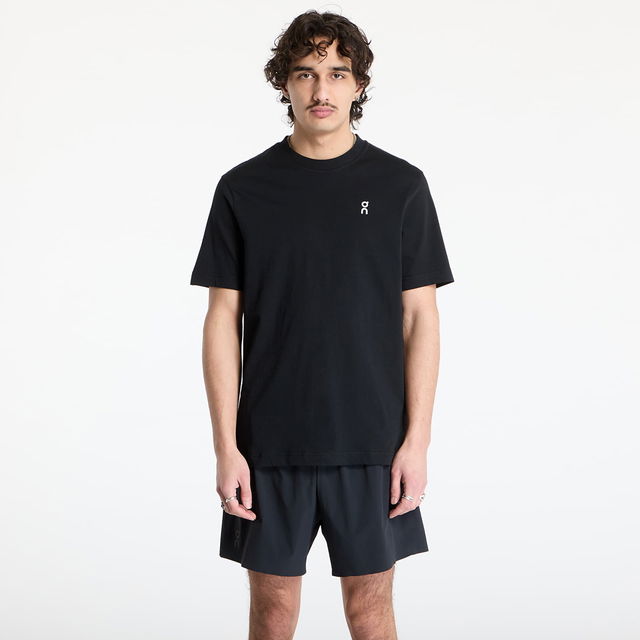 T-shirt On Graphic-T Black