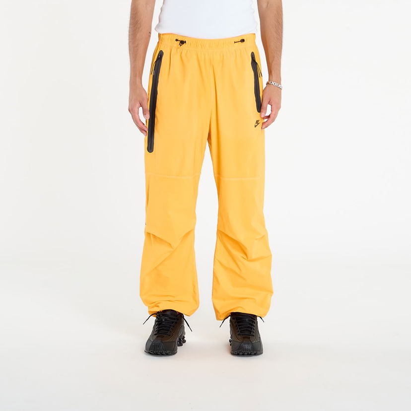 Панталони Nike Nike Tech Woven Pants Жълто | II4615-717
