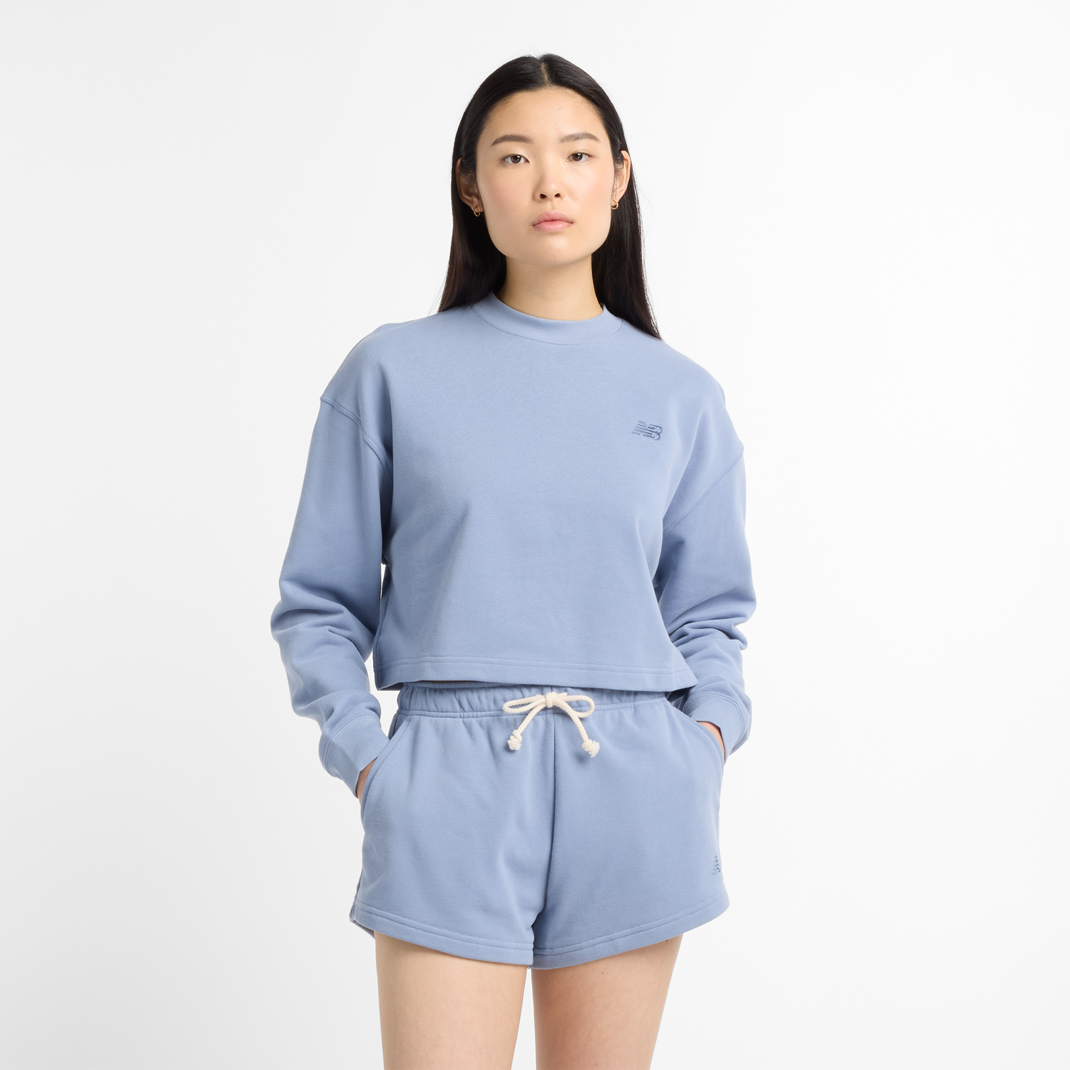 Къси панталони New Balance Women's Cropped Fleece Sweatshirt and Shorts Set Синьо | NBWT51514DUS, 0