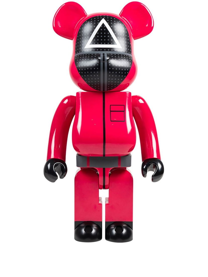 Колекционерско Medicom Toy Squid Game Guard BE@RBRICK figure - Red Червено | MEDI015620141693