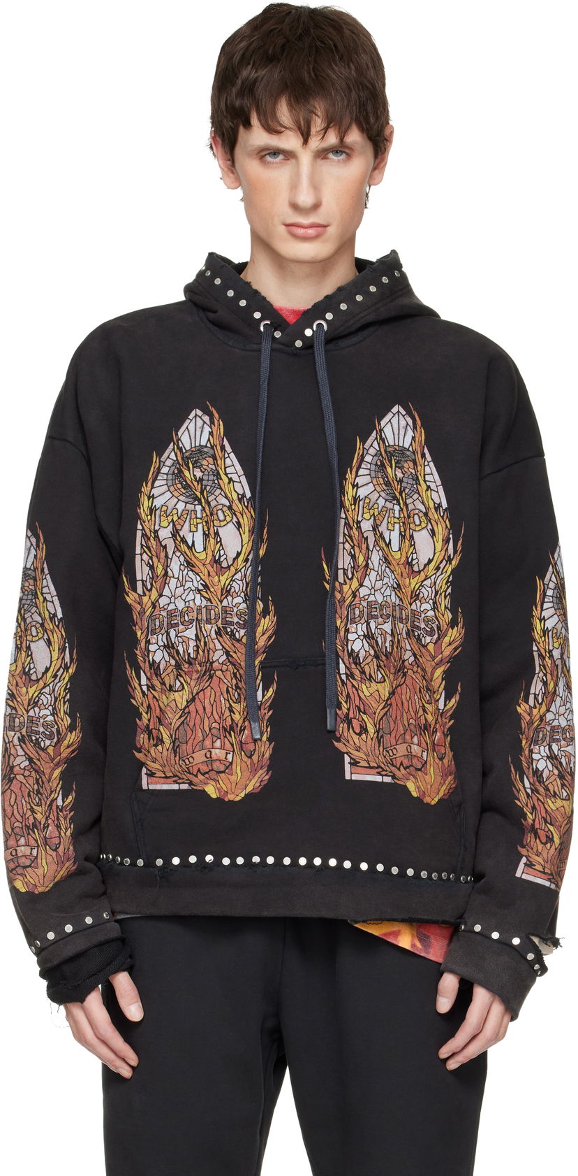 Суитчър Who Decides War Studded Stained Glass Flame Graphic Hoodie Черно | 1110420002FW25