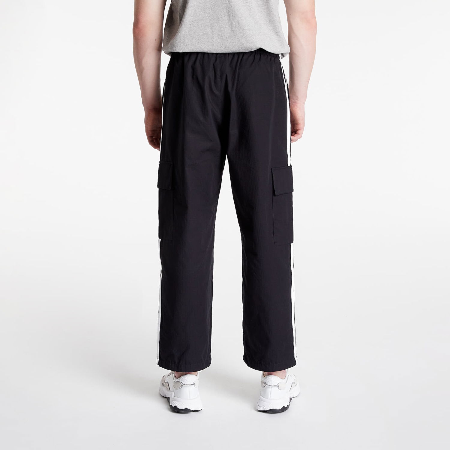 Карго панталони adidas Originals 3-Stripes Cargo Черно | H09117, 1