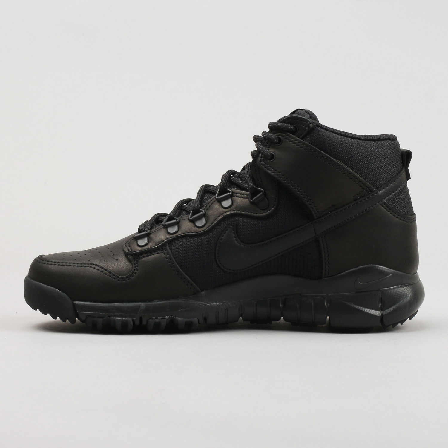 Кецове и обувки Nike SB Dunk High Boot Черно | 536182-001, 0