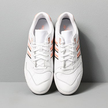 Кецове и обувки adidas Originals A.R. Trainer Бяло | EE5398, 2
