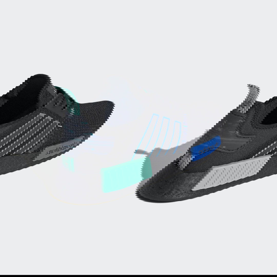 Кецове и обувки adidas Originals NMD_R1 Черно | H05149, 1