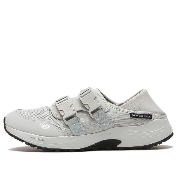 Кецове и обувки New Balance Fresh Foam 700 Сиво | UA700GR1