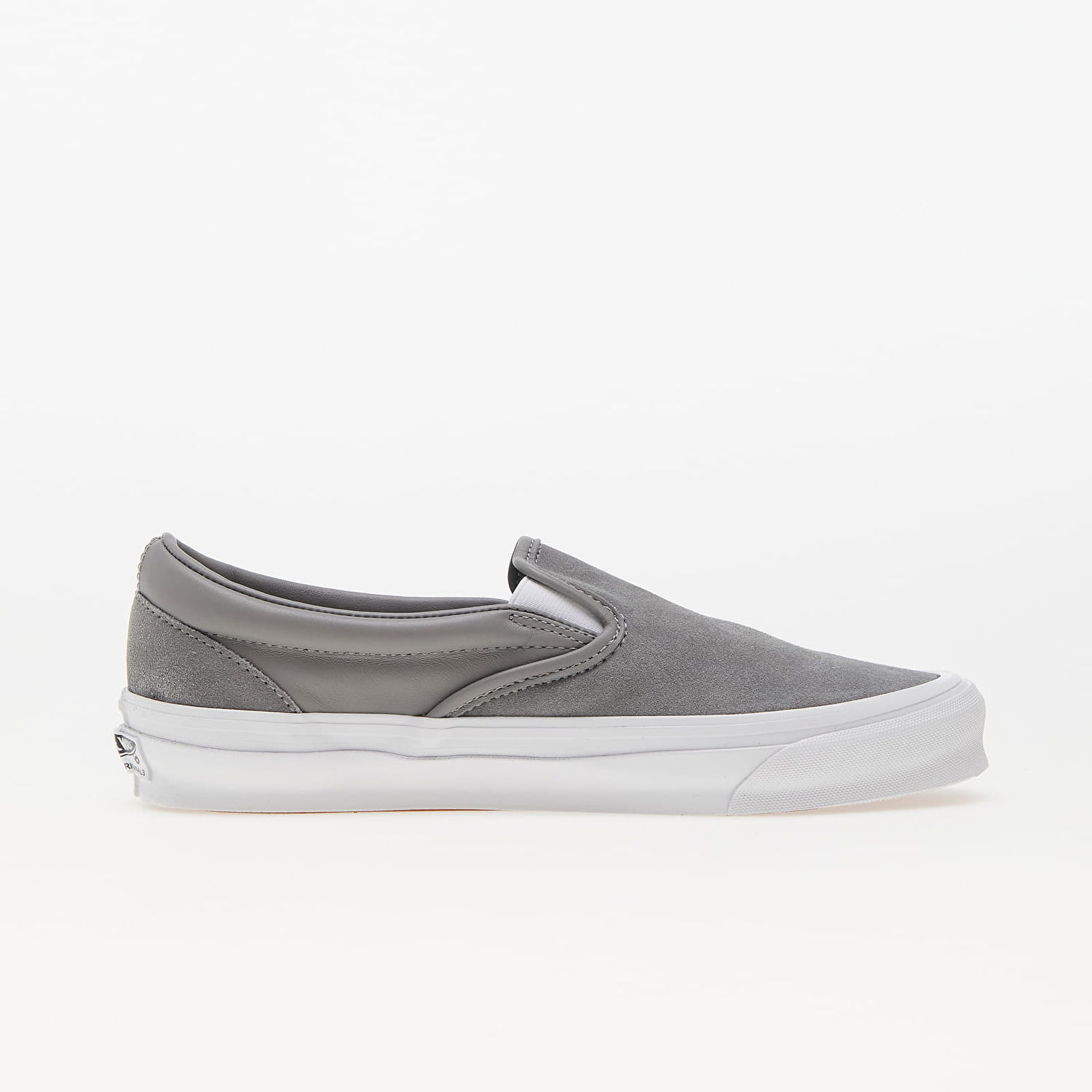 Кецове и обувки Vans Vault by UA OG Classic Slip-On LX Сиво | VN0A32QNC0O1, 1