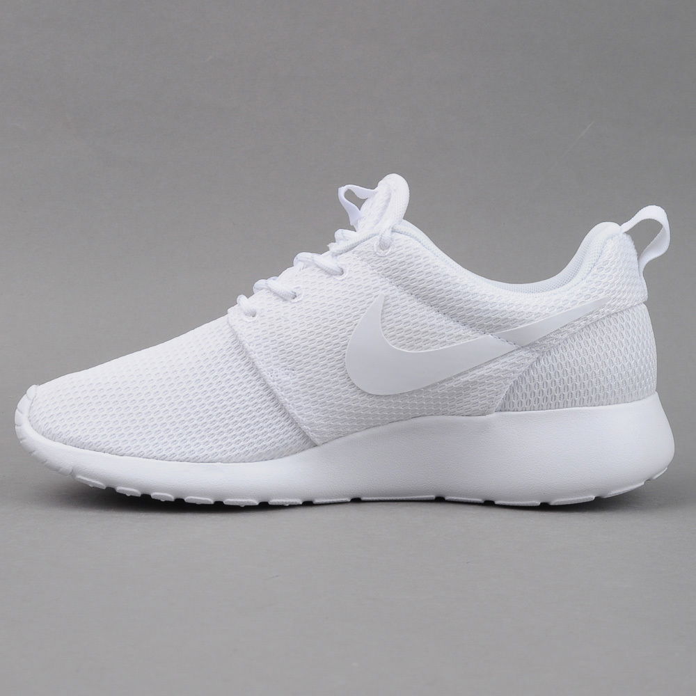 Кецове и обувки Nike Roshe One Бяло | 511882-111, 1
