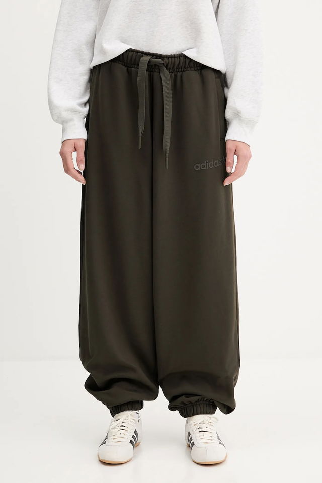 adidas Originals Essentials Wide-Leg Sweatpants