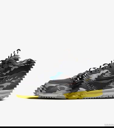 Кецове и обувки Nike QS/TZ Air Trainer 1 SP Черно | DH7338-001, 0