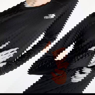 Тениска The North Face T-shirt Altimetro Light Crew TNF Black S Черно | NF0A88XBJK31, 2