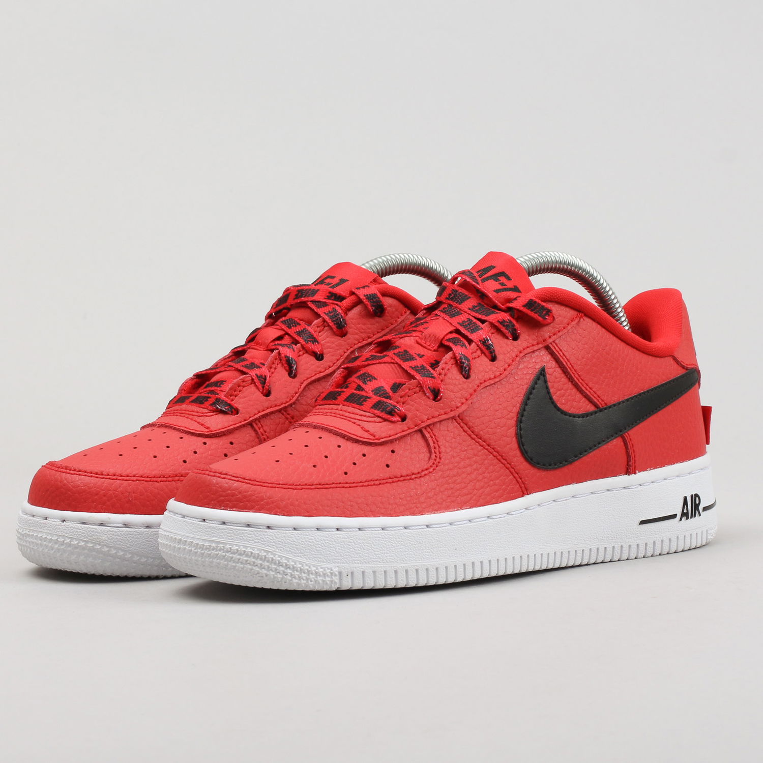 Кецове и обувки Nike Air Force 1 LV8 GS Червено | 820438-606, 1