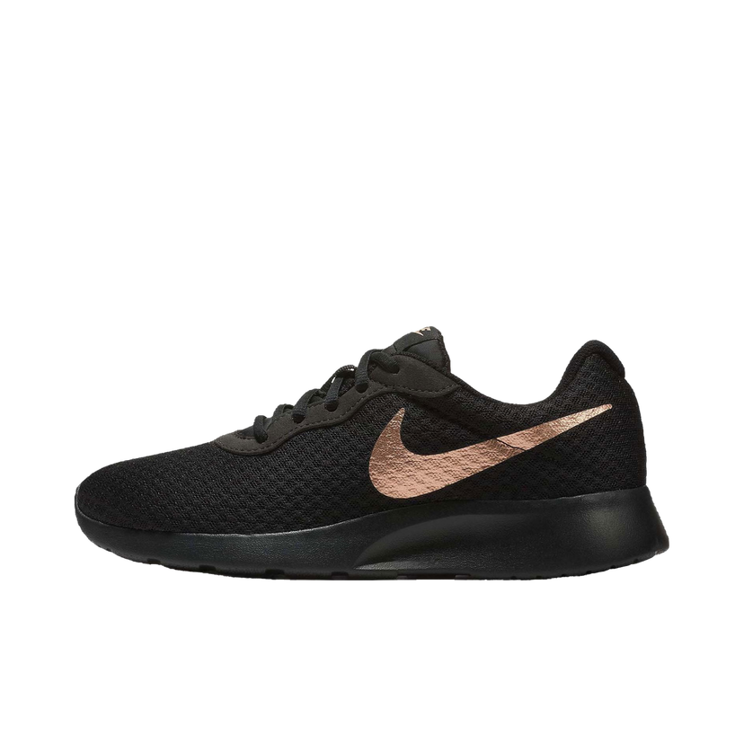 Кецове и обувки Nike Tanjun Black Bronze W Черно | 812655-005