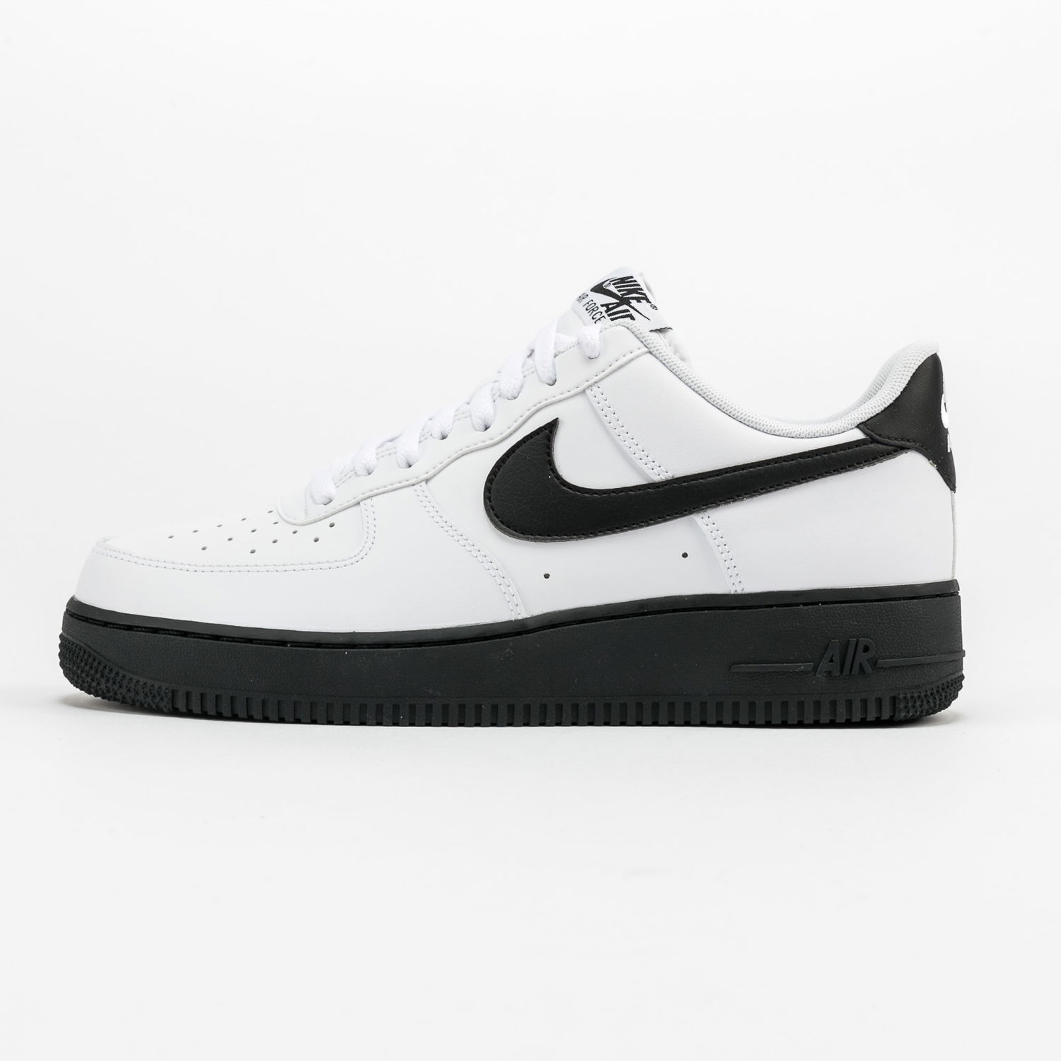 Кецове и обувки Nike Air Force 1 '07 "White Black Sole" Бяло | CK7663-101, 0