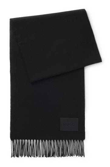 Шал BOSS Italian-made wool scarf with woven logo patch Черно | 50517683, 0