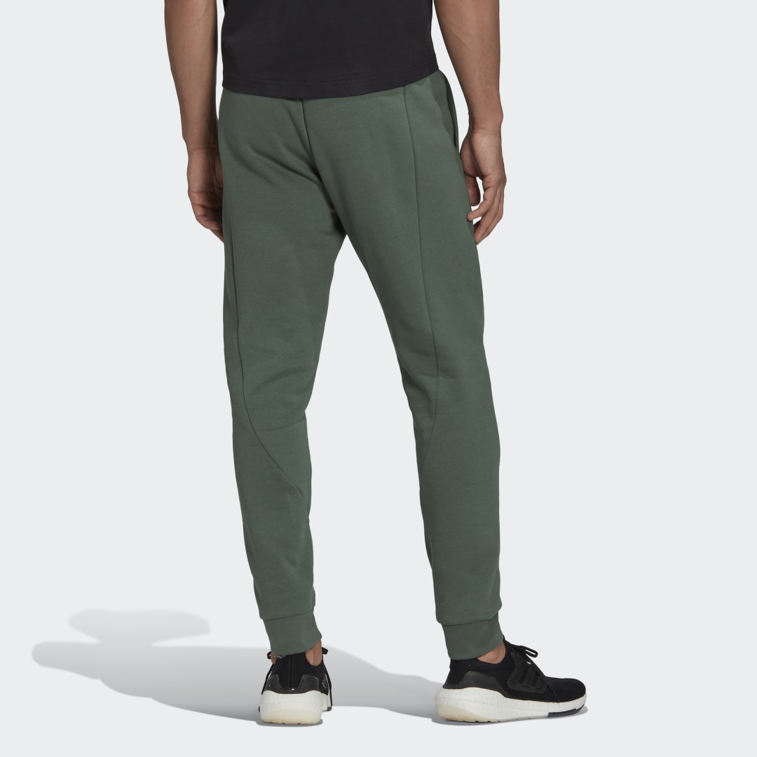 Спортни панталони adidas Originals Stadium Fleece Badge of Sport Cuffed Pants Зелено | HM7892, 1