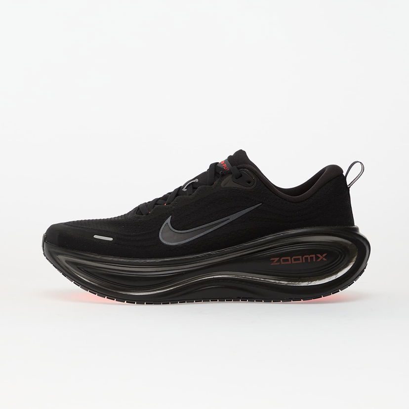 Кецове и обувки Nike Vomero Plus Black/ Black-Bright Crimson-Wolf Grey Черно | HV8150-007