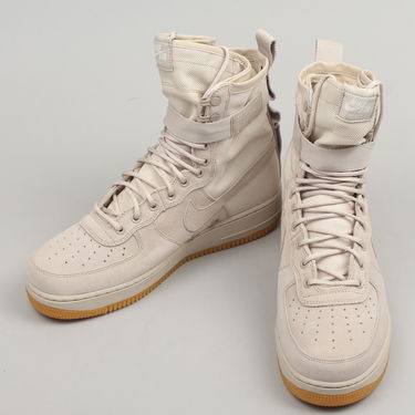 Кецове и обувки Nike SF Air Force 1 ''String'' Бежово | 864024-200, 2