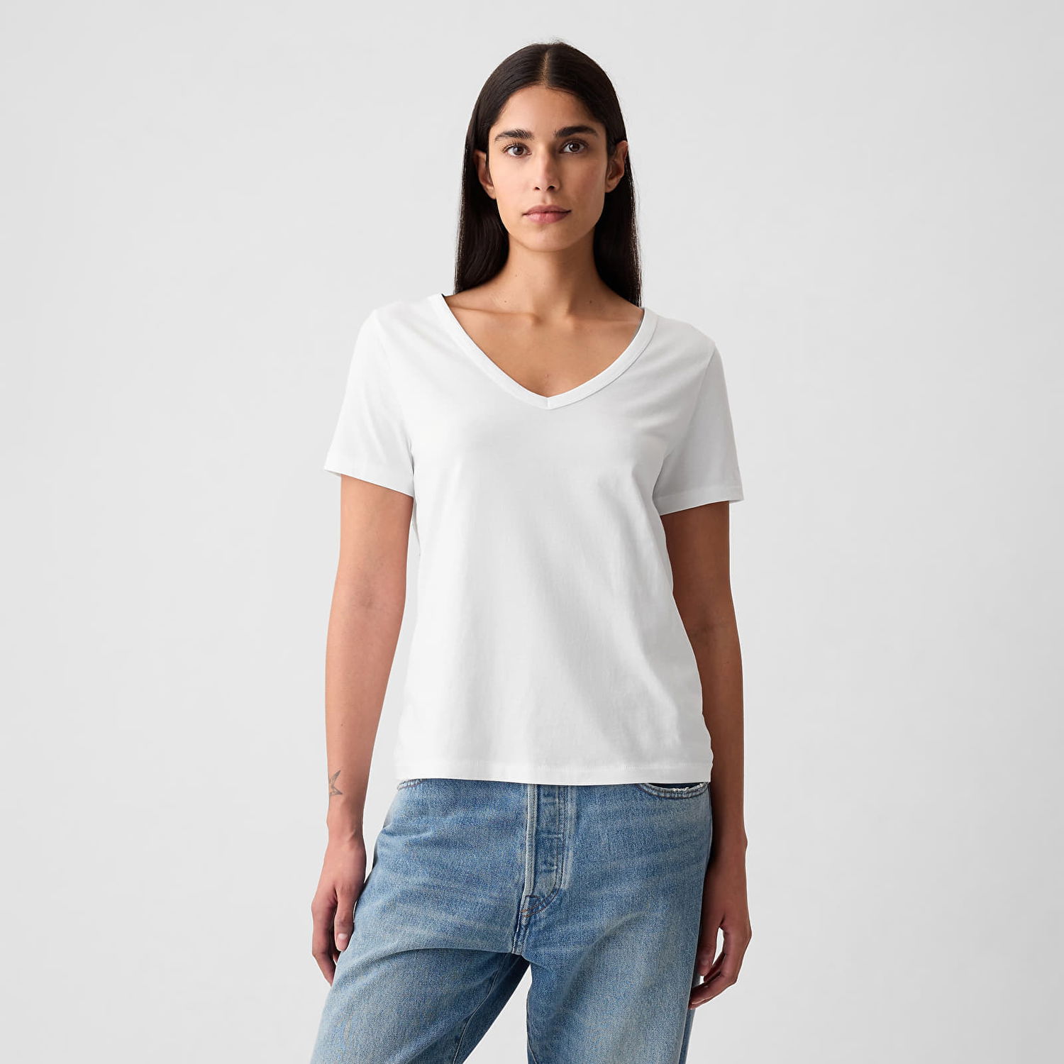 Тениска GAP T-shirt Shortsleeve Vneck Fresh White XS Бяло | 740140-02, 0