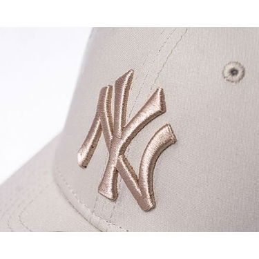 Шапка с козирка New Era 39THIRTY MLB League Essential New York Yankees - Stone Бежово | 60503616, 3