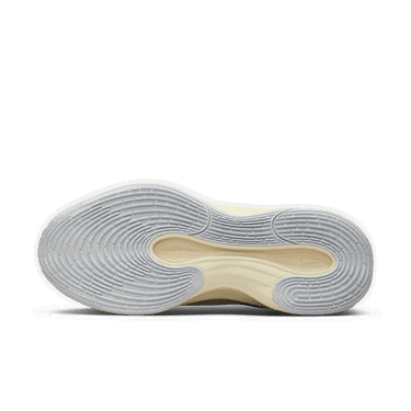 Кецове и обувки Nike G.T. Hustle Academy Бежово | FJ7791-103, 2