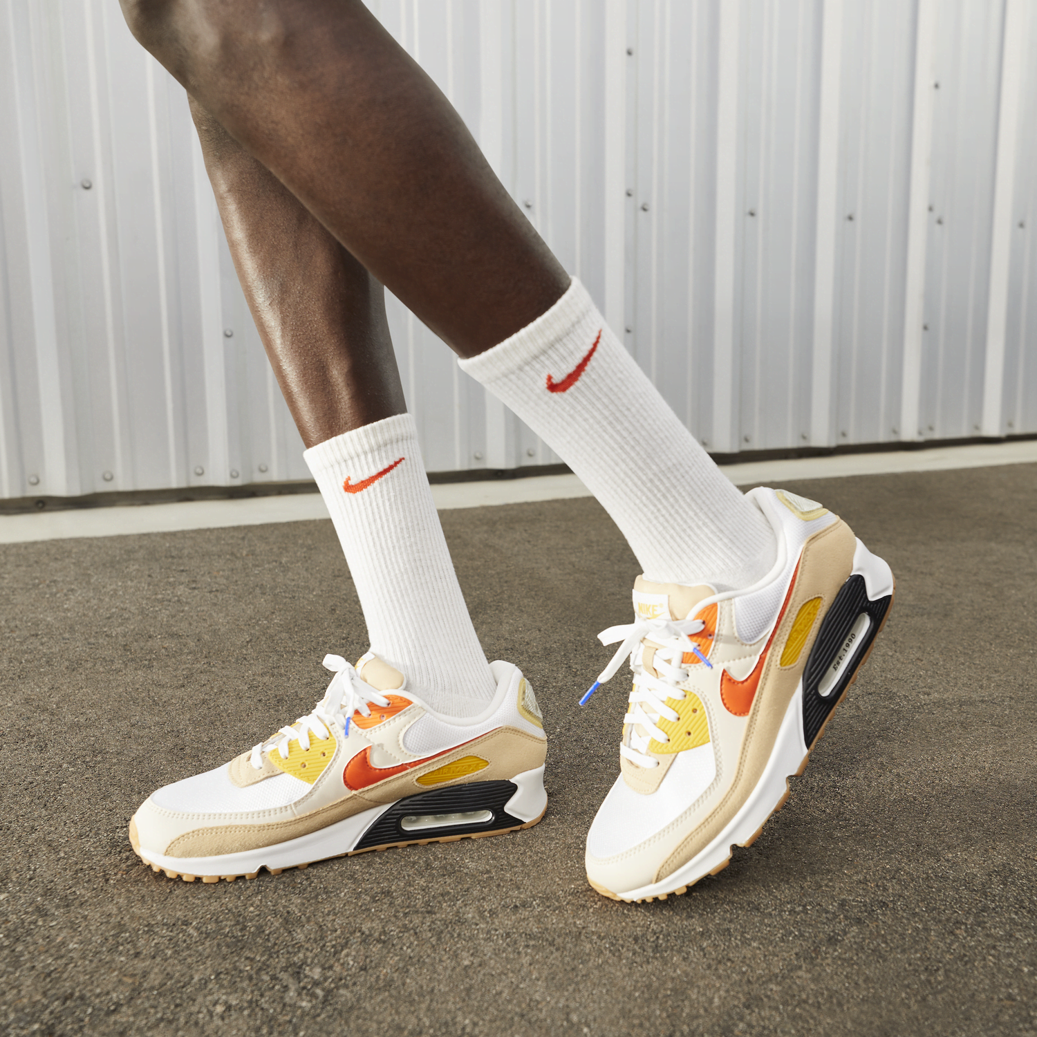 Кецове и обувки Nike Air Max 90 SE Бежово | FB4315-100, 1