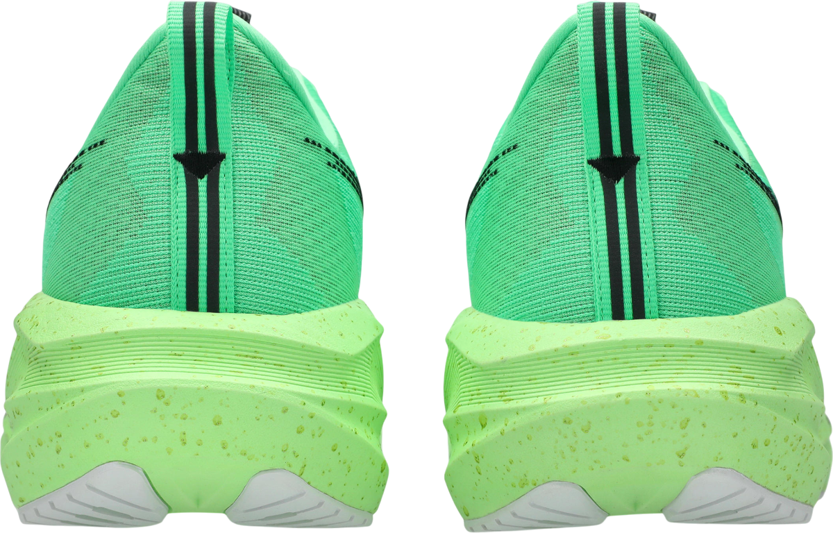 Кецове и обувки Asics NOVABLAST 5 Ekiden Зелено | 1011c224-300, 1