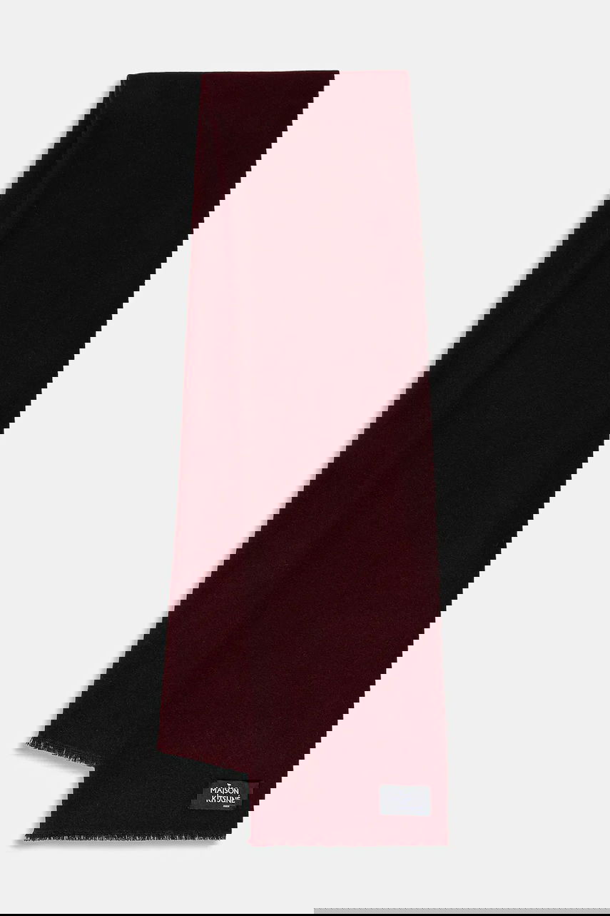 Шал MAISON KITSUNÉ Wool Fringe Scarf with Logo Patch Бургунди | PW06200WB0028, 0