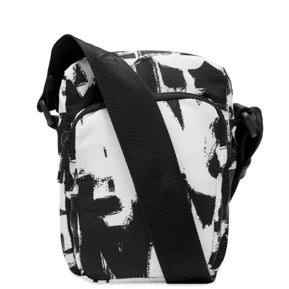 Чанта през рамо Alexander McQueen All Over Grafitti Logo Mini Messenger Bag Черно | 6831121AAHE-1081, 0