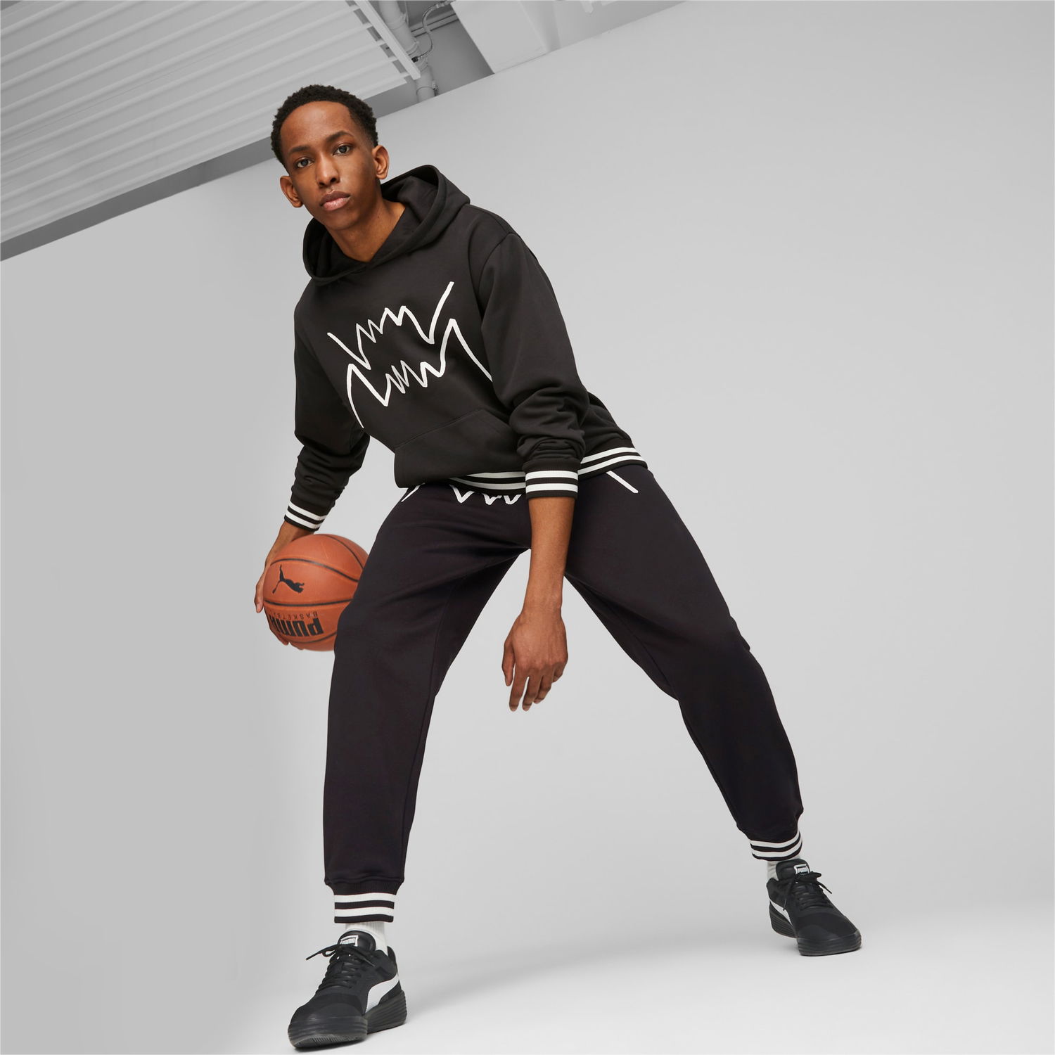 Спортни панталони Puma Franchise Core Basket Черно | 623040_01, 0