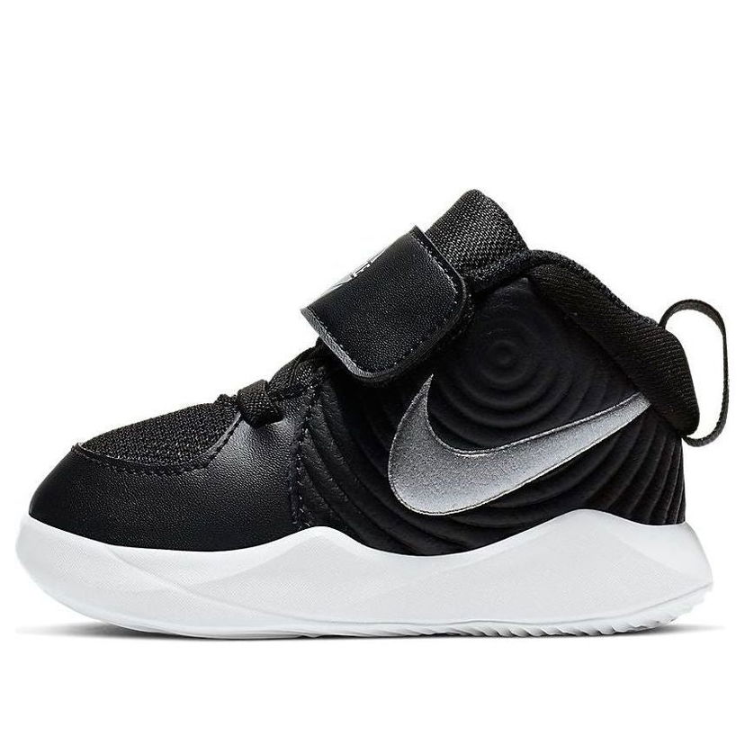 Кецове и обувки Nike Nike Team Hustle D9 Черно | AQ4226-001