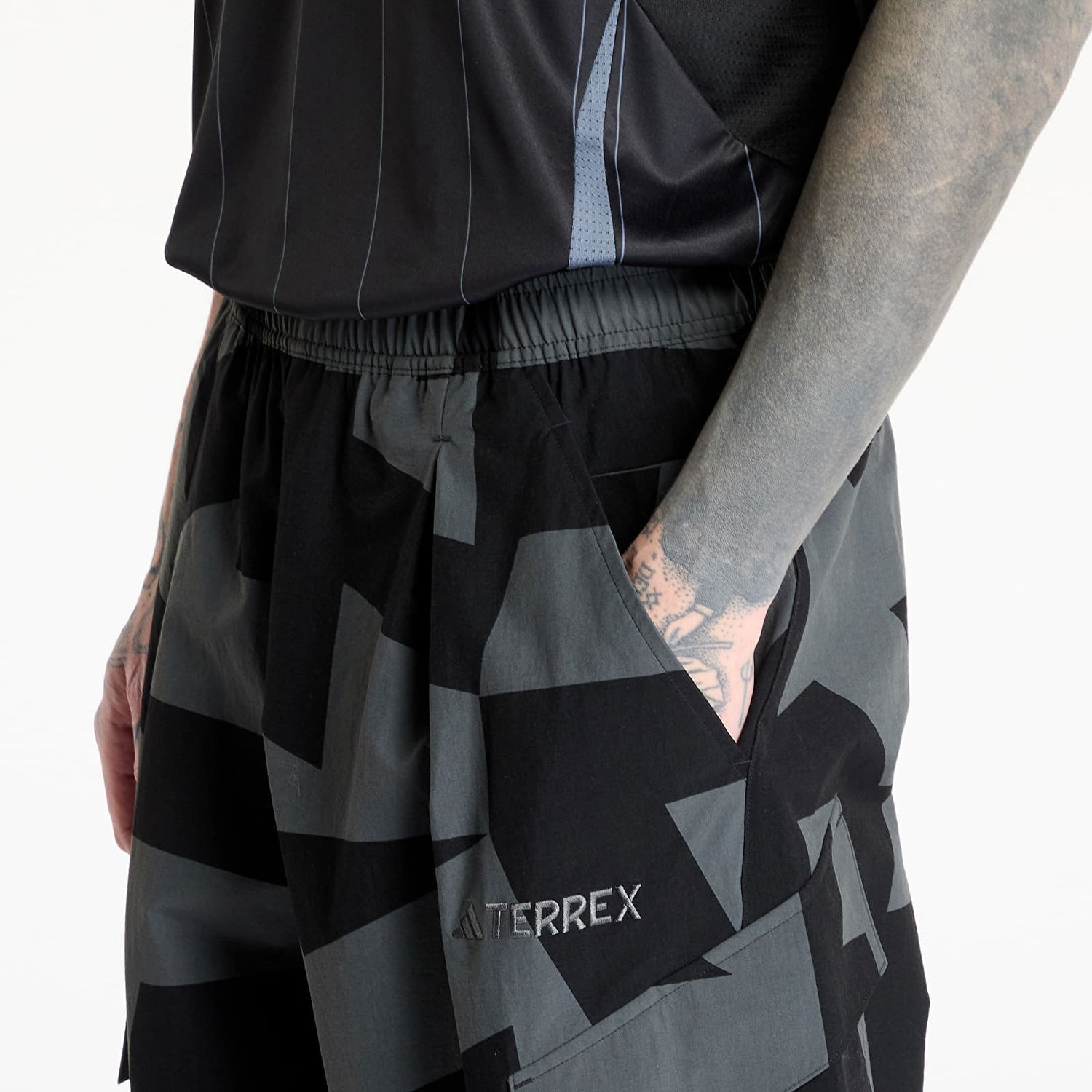 Карго панталони adidas Performance Terrex Xploric Printed Cargo Pants Черно | JF3716, 1